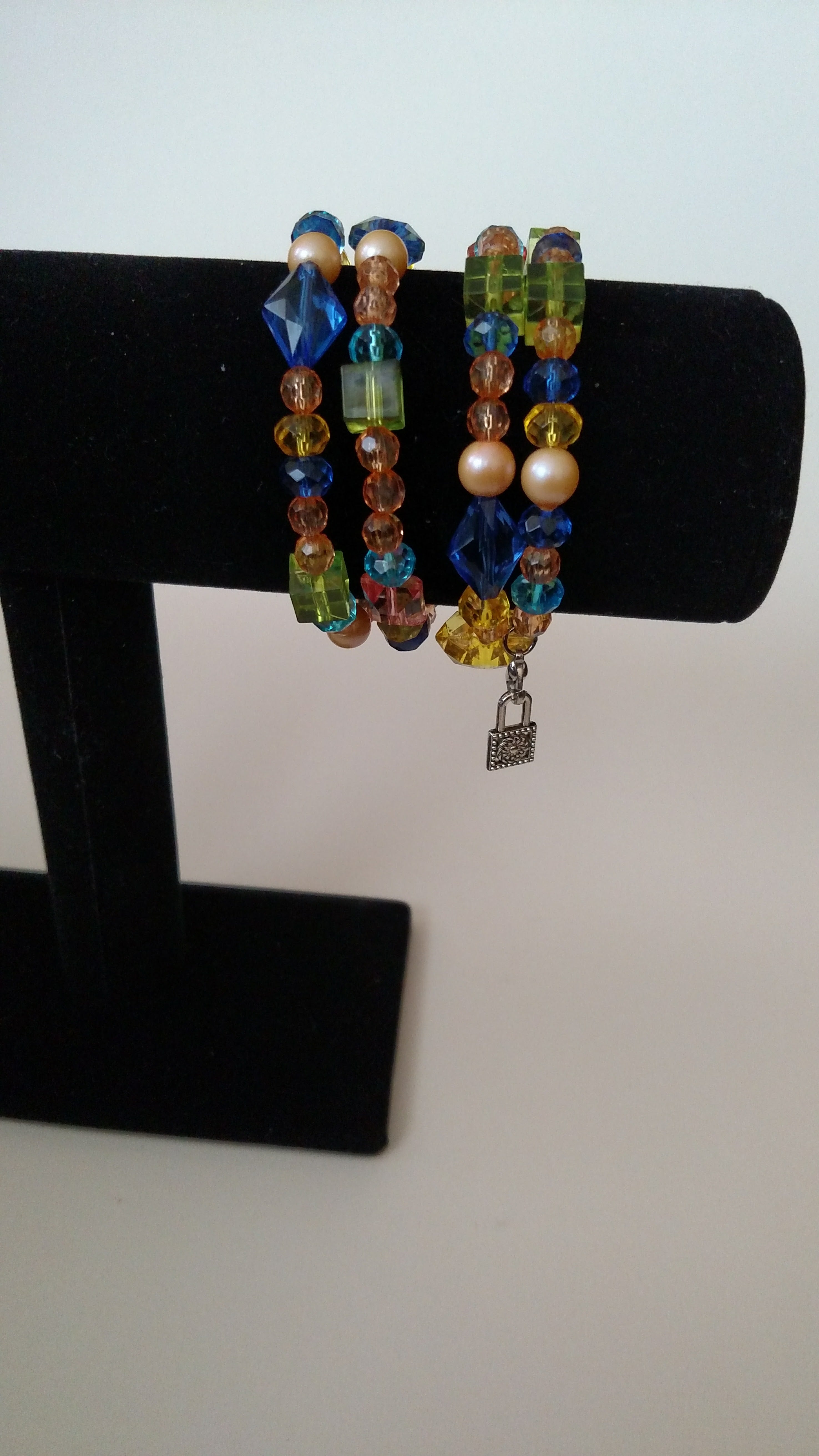 Aqua Movement Necklace Set